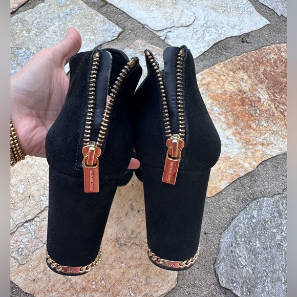 Michael Kors Black high heels. Size 9 1/2. - Picture 5 of 5